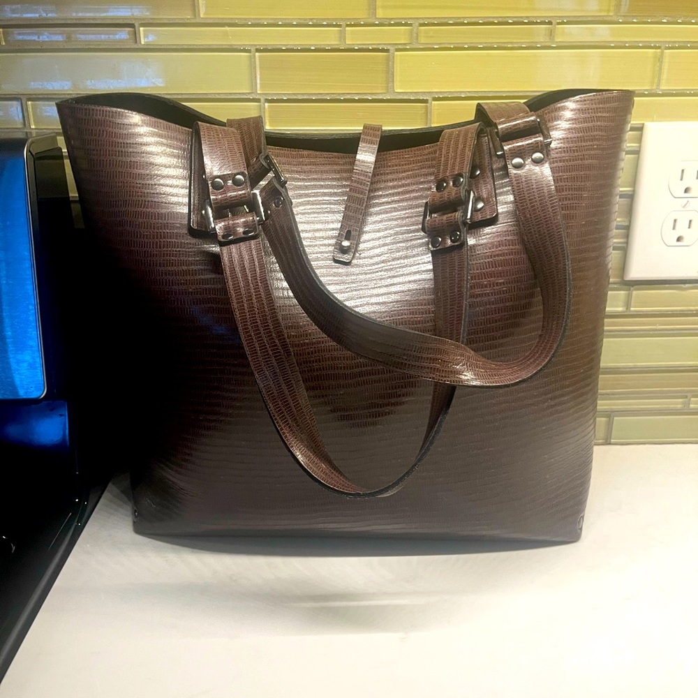 Mohop brown tote